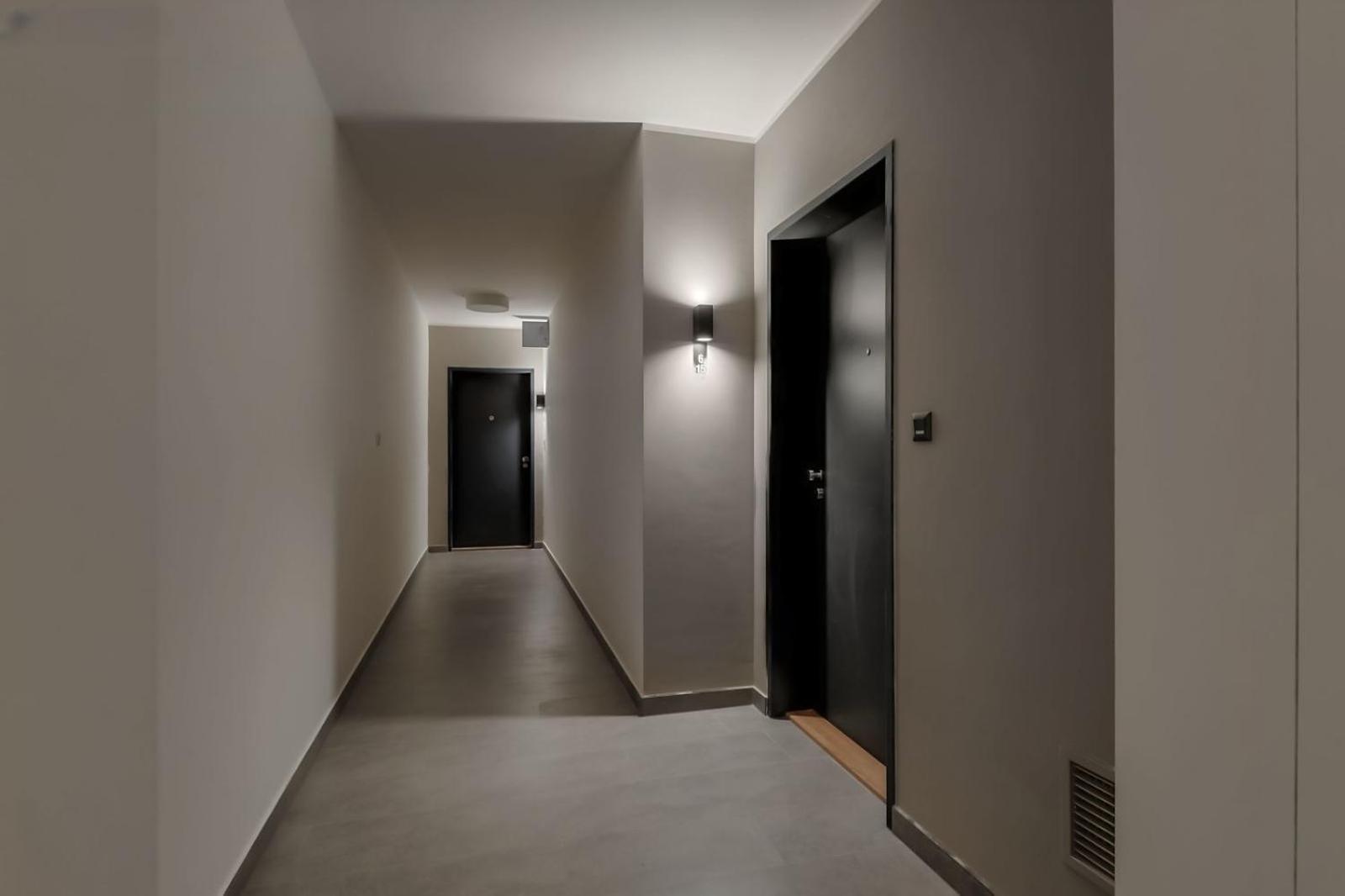 Holesovice Delight: Modern Comfort With A Twist In Prague 7 Eksteriør bilde